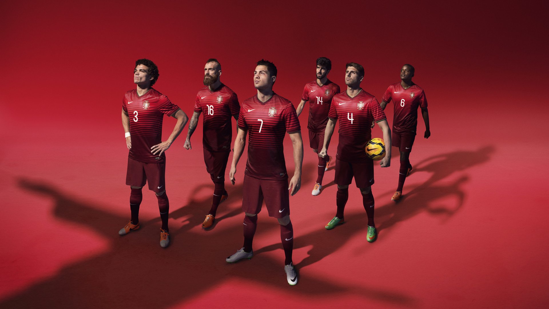 欧冠足球文化：跨越国界的欢聚盛典，欧冠足球干货